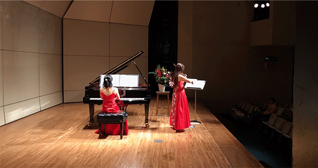 ピアノとバイオリン